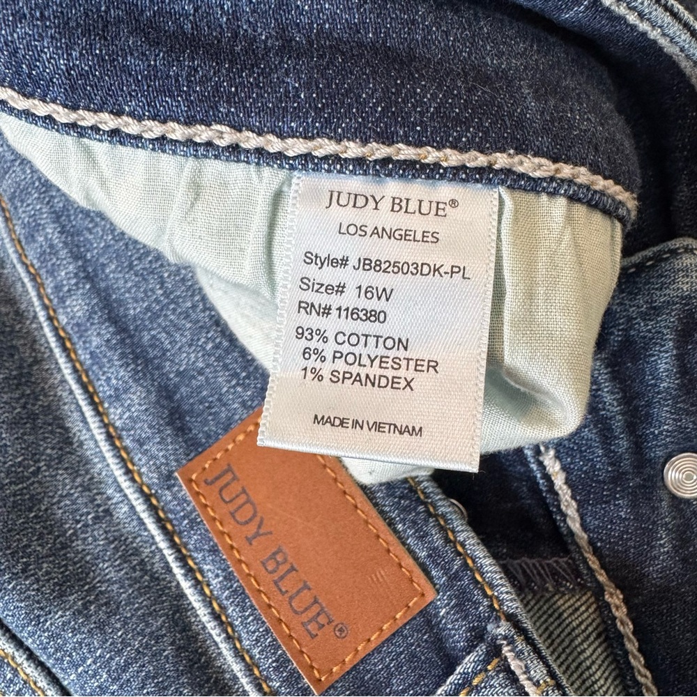 Judy Blue Dark Wash Ankle High Rise Button Fly Jeans Size 16W - Picture 12 of 12